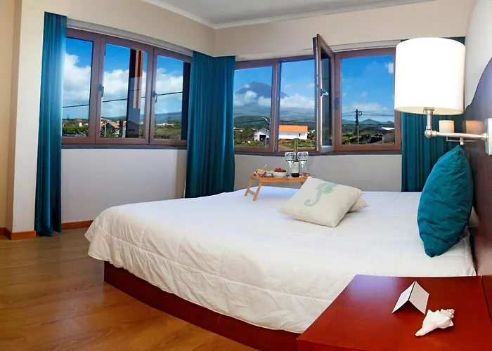 Baia Da Barca Aparthotel Madalena (Azores)